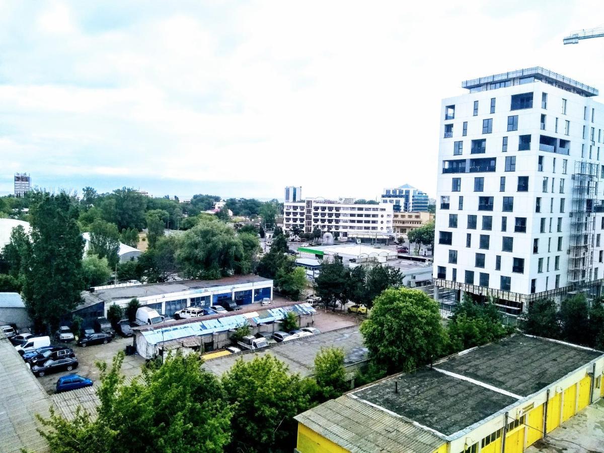Studio Oxford-Campus Sat Vacanta Констанца Екстериор снимка