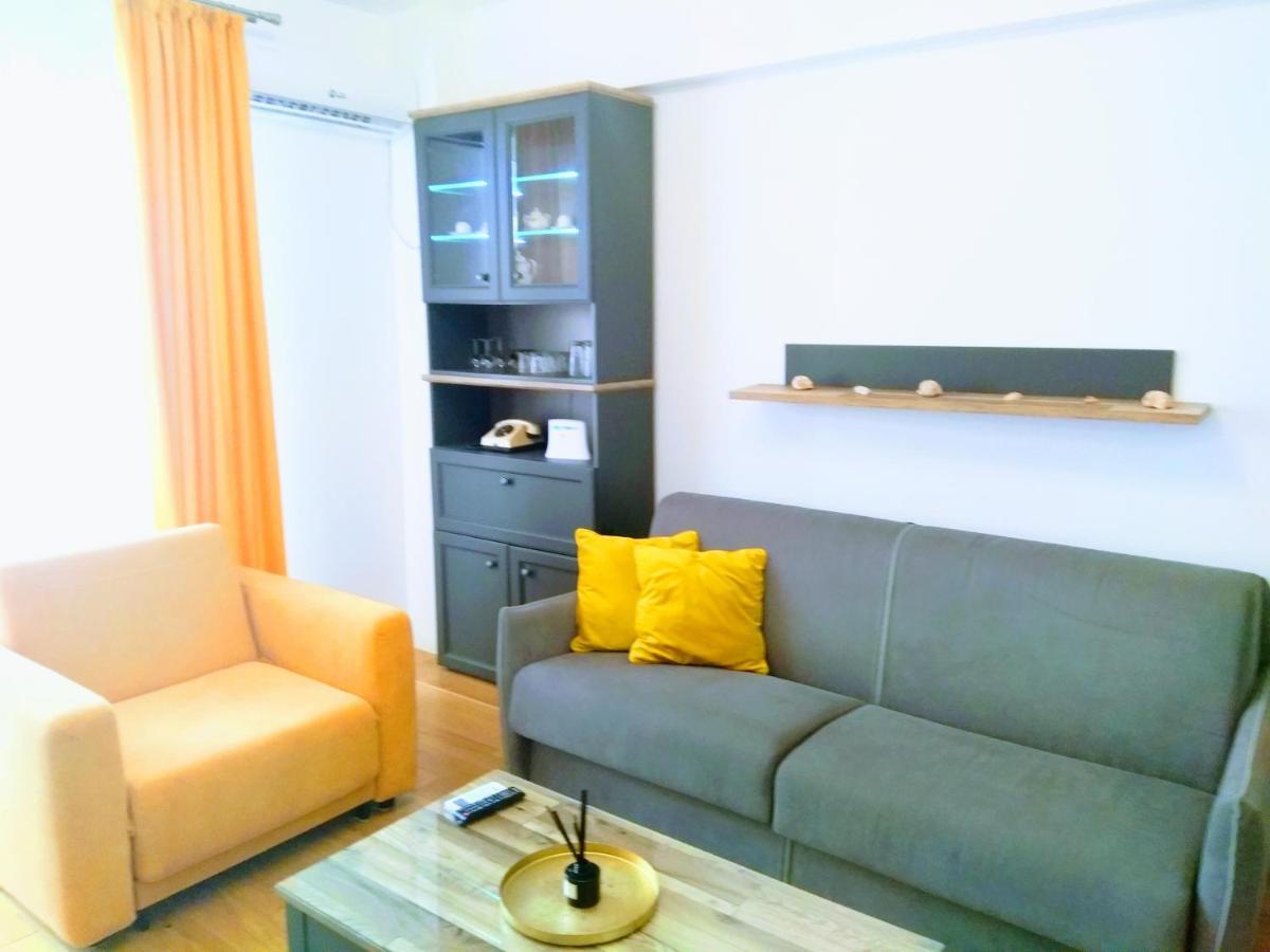 Studio Oxford-Campus Sat Vacanta Констанца Екстериор снимка